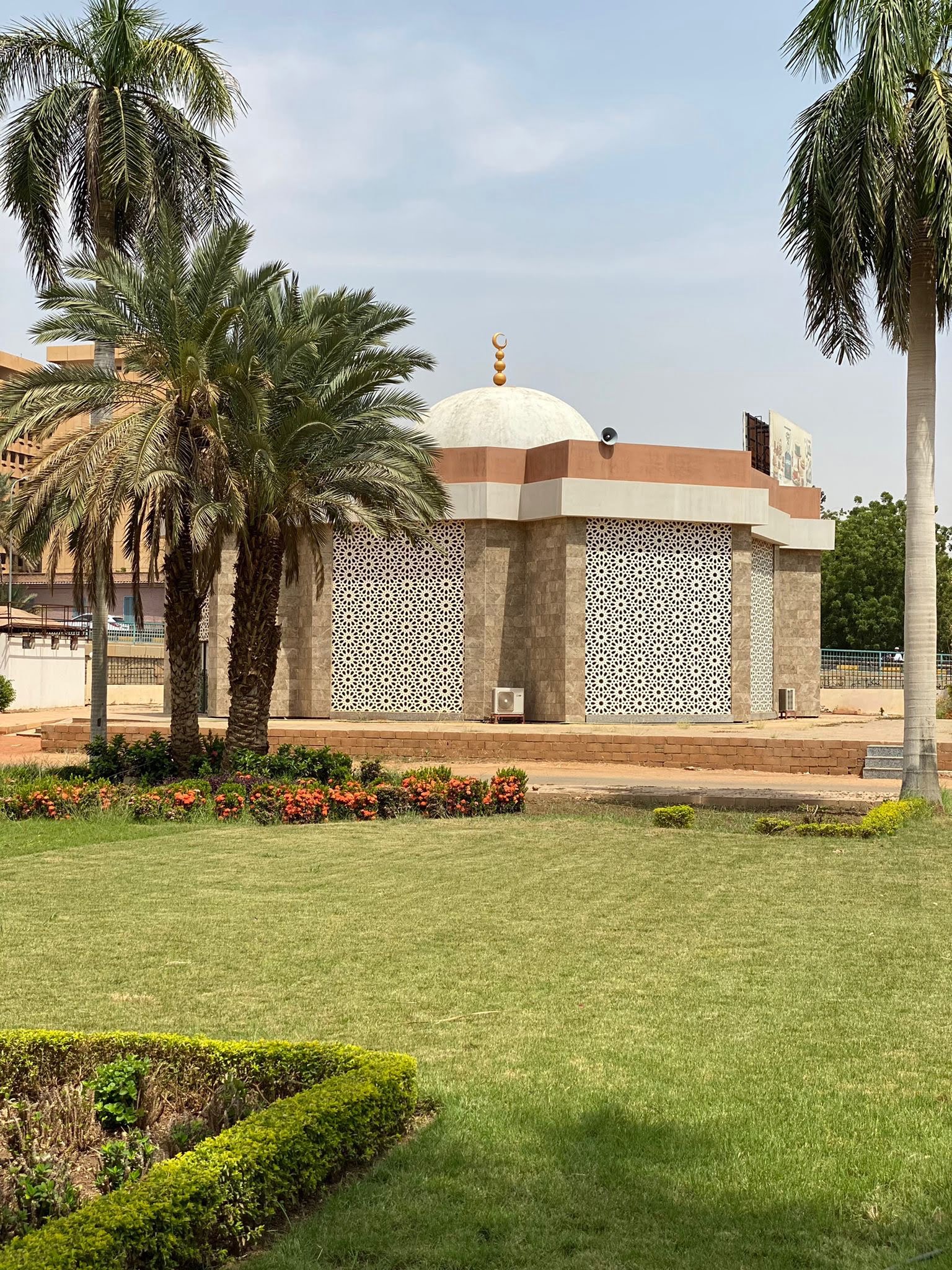 9ab6921d07ca4231b57ed29e681c7cbcjpg صحيفة أبعاد برس Abaad press